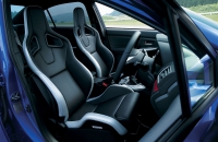 Subaru Impreza S207 кресла